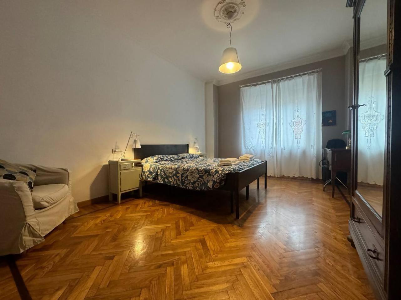 Casa Dante Vicino Metropolitana Apartamento Turim Exterior foto