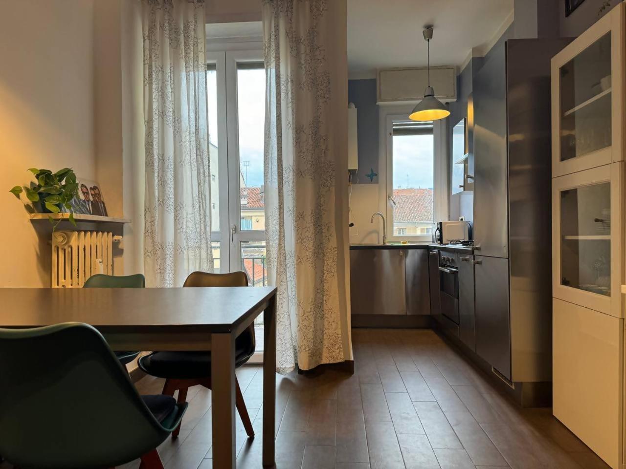 Casa Dante Vicino Metropolitana Apartamento Turim Exterior foto